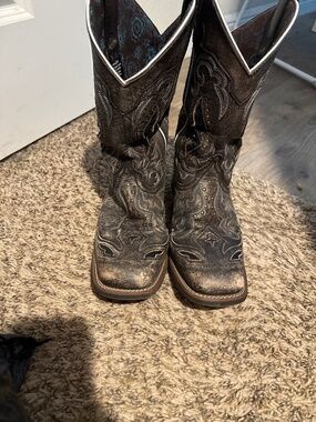 Laredo Cowboy Boots
